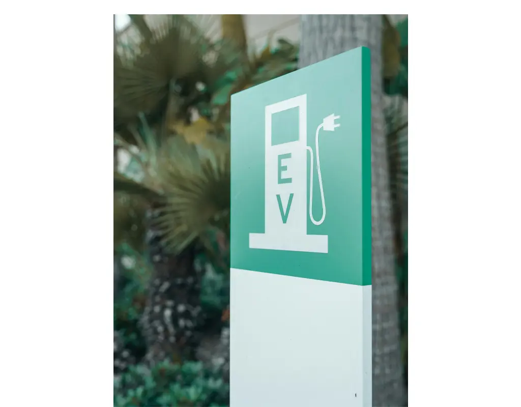 IIT Kanpur and Zynetic's Groundbreaking Partnership: Revolutionizing the EV Charging in India